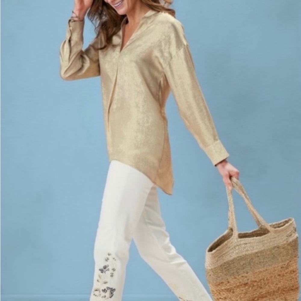 Soft Surroundings Women’s V-neck Gold Metallic Tan Top